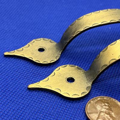 AGED BRASS LOOK STRAP STYLE CABINET HANDLES x 2
