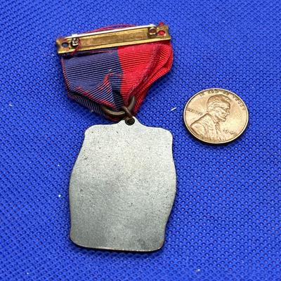 ANTIQUE MARKSMAN AWARD RIBBON WITH MEDAL