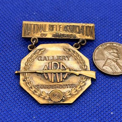 N.R.A. VINTAGE SHARP SHOOTER MEDAL