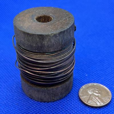ANTIQUE WOOD WIRE SPOOL