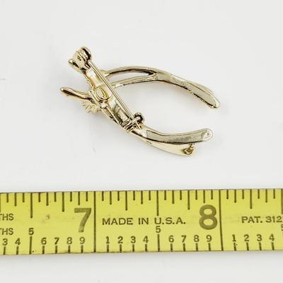BEAUTIFUL GOLD TONED WISHBONE PIN