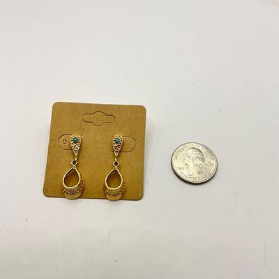 1663 14k Yellow Gold Turquoise Dangle Pierced Earrings
