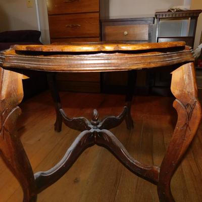 ANTIQUE CARVED COFFEE TABLE