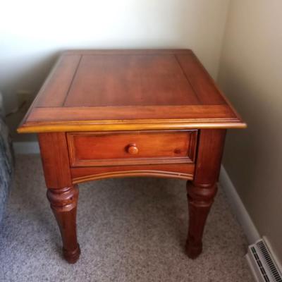 WOODEN ONE DRAWER SIDE TABLE