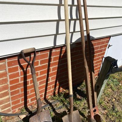 Yard Tool Lot