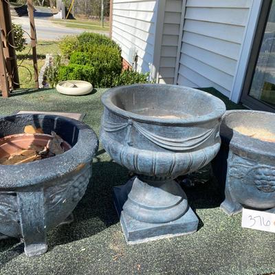 Concrete planter lot