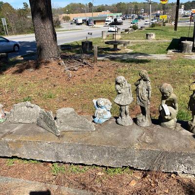 concrete statue lot