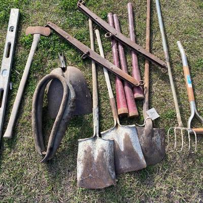 yard tool lot