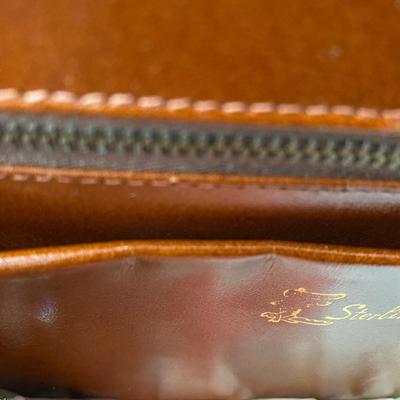 Vintage to newer clothing purse lot