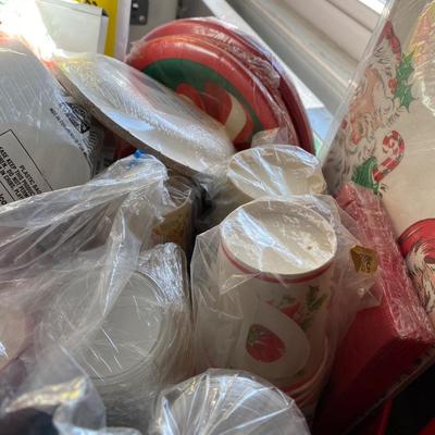 paper product lot