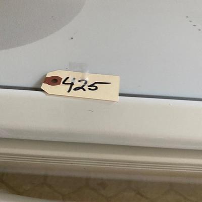 Frigidaire Gallery white stove