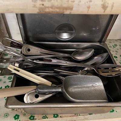 Kitchen cab lot