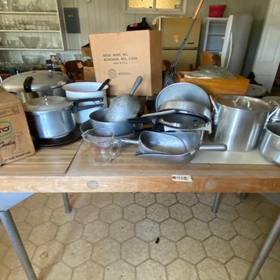 Pot lot