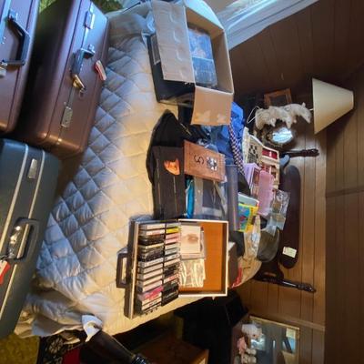 Bed table lot