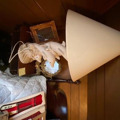 Bed table lot