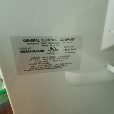 GENERAL ELECTRIC BLACK OFFICE FRIDGE