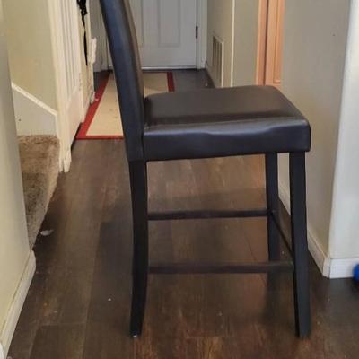 4 Leather Kitchen Counter Chairs