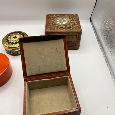 1710 Lot of Jewelry / Trinket Boxes