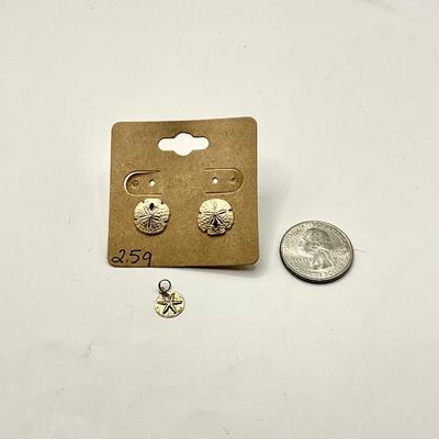 1693 14k Yellow Gold Sand Dollar Jewelry Set