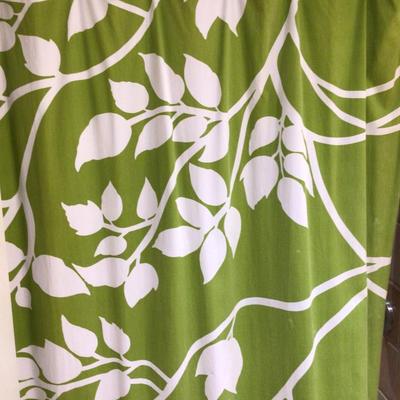 1621 Marimekko Crate & Barrel Shower Curtain & Towels