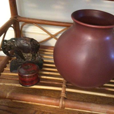 1615 Ethnic Pottery Lot