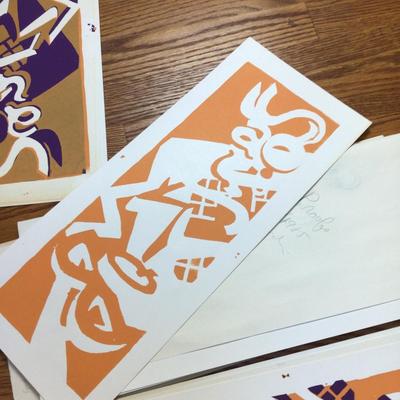 1605 Artist â€œLetter Abstractâ€ Lot