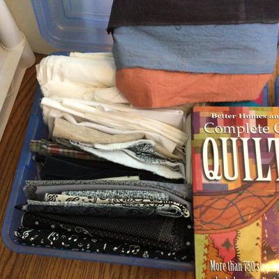 1595 Quilting Fabric Lot & Guide to Quilting Book