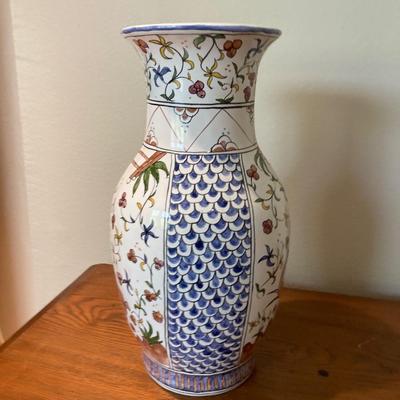 Lis Ceramica Brazilian Pottery hand-painted floral vase