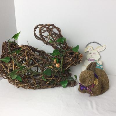1005 Easter Bunny Lot