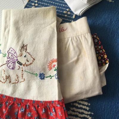 1007 Antique Table Linen Lot dâ€™Arts Domestiques