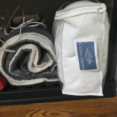 1020 Pure Twin Electric Blanket & Cuddledown Pillow
