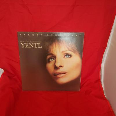 Barbra Streisand yentl