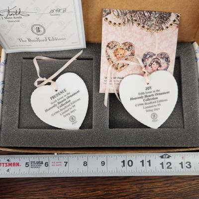 LIKE NEW BRADFORD COLLECTION HEAVENLY HEARTS ORNAMENT BUNDLE