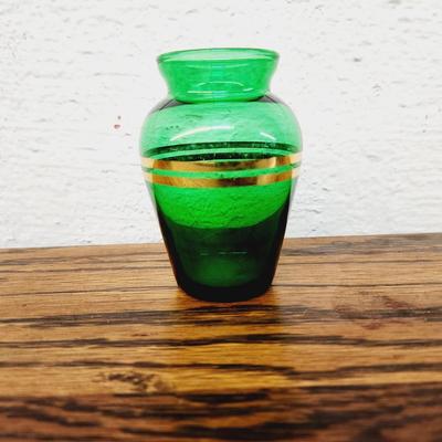VINTAGE EMERALD GREEN W/ GOLD STRIPE GLASS VASE
