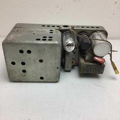 202 1955-56 Chevy BelAir AM Radio 12V with Matching Dash Trim
