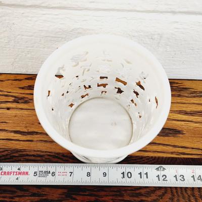 ABSOLUTELY FANTASTIC WHITE PILLAR CANDLE HOLDER