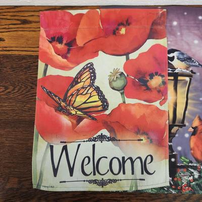 4 PC SET OF GARDEN FLAGS