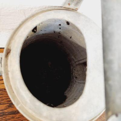 VINTAGE GALVANIZED 8 QUART WATERING CAN