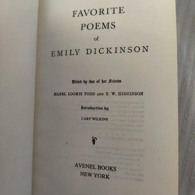 1978 FAVORITE POEMS OF EMILY DICKINSON