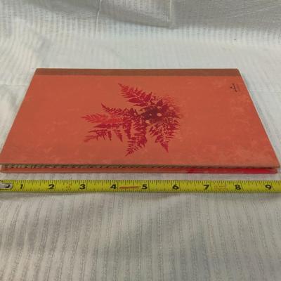 1971 THE SPLENDOR OF LOVE by HALLMARK CARDS