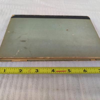 1931 A BOOK OF FAMOUS POEMS COMPILED BY MARJORIE BARROWS