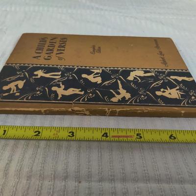 1931 A CHILD'S GARDEN OF VERSES by ROBERT LOUIS STEVENSON