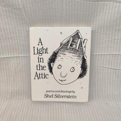1981 A LIGHT IN THE ATTIC by SHEL SILVERSTEIN