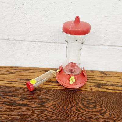 HUMMINGBIRD FEEDER DUO