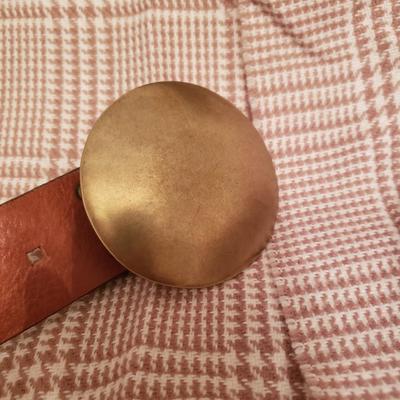 Lot of two vintage women's brown leather belts