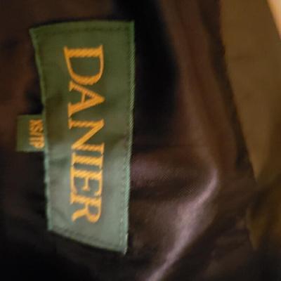 Danier Women's Black soft buttery leather jacket with belt