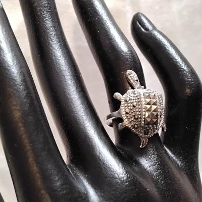 Most Fun Ring Ever! Marcasite 925 Turtle With Moving Head Size 7
