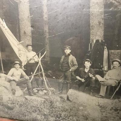 ANTIQUE PHOTO