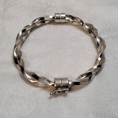 Vintage Twisty 925 Clasp Bracelet