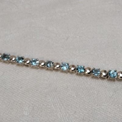Captivating Aquamarine 7" 925 Bracelet